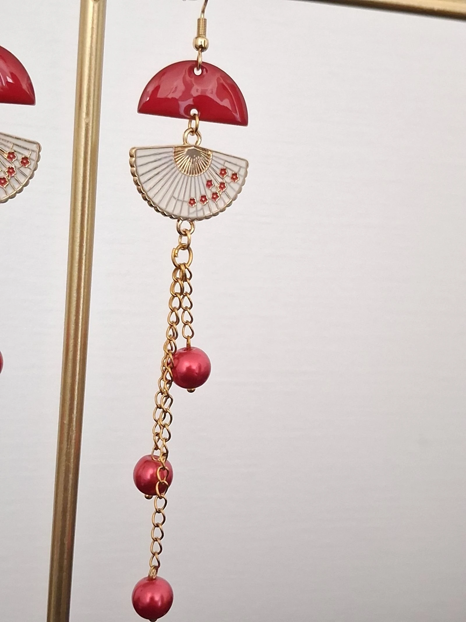 Dangle earrings – photo 4